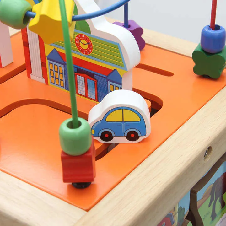 ألعاب الأطفال خشبية مونتيسوري مطرز المتاهة  . Montessori Wooden Embroidered Maze Toys for Children